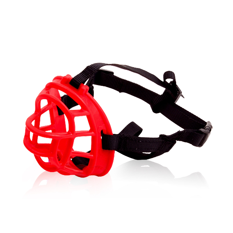 Plastic pet muzzle